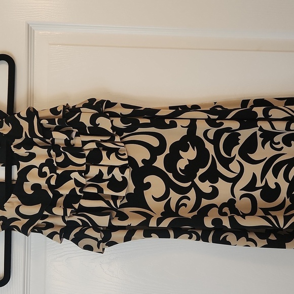 Enfocus Petite Women's Tan and Black Sleeveless Ikat Print Dress Size 6P - Picture 7 of 10